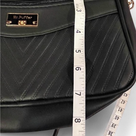 Black Crossbody Bag with Quilted Detail - Picture 7 of 7